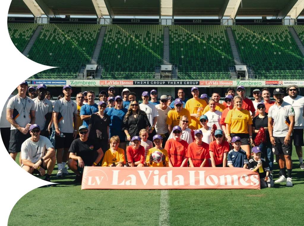 la vida team photo at perth glory team